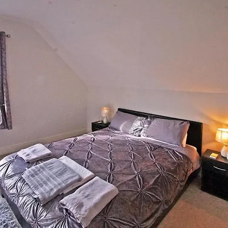 Greystones Clock Tower Ferienhaus *
