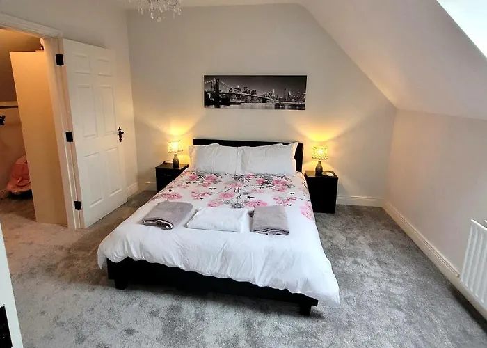 Greystones Clock Tower Holiday home Leap