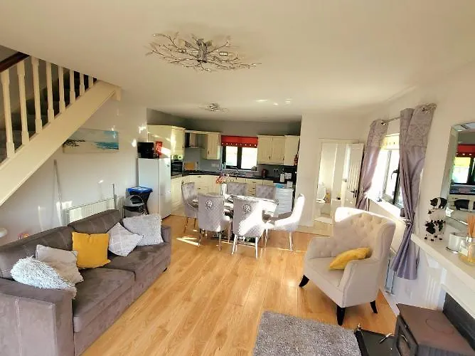 Greystones Clock Tower Holiday home Leap