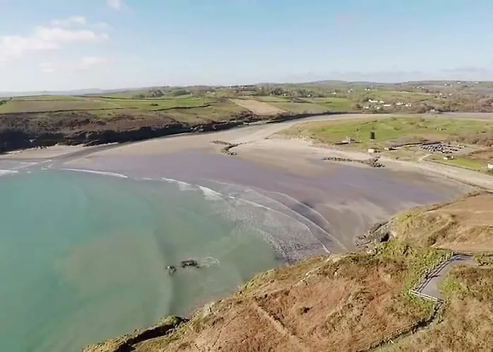 Greystones Clock Tower Holiday home Leap